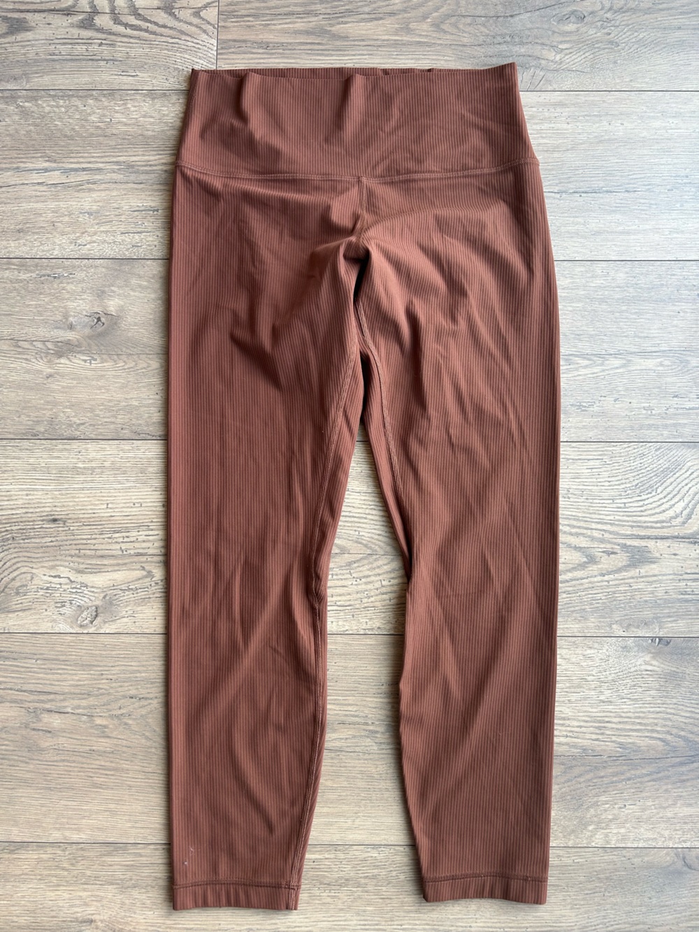 Lululemon High-Waist Ribbed Leggings - Brown